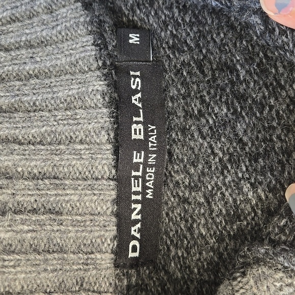 Daniele Blasi Wool Blend Quarter Zip Sweater - Picture 5 of 7